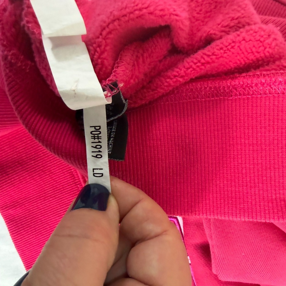 Chicago Bears‎ Pink Cropped Hoodie Sweatshirt Womens Size M Luxury Athletic - Picture 8 of 14